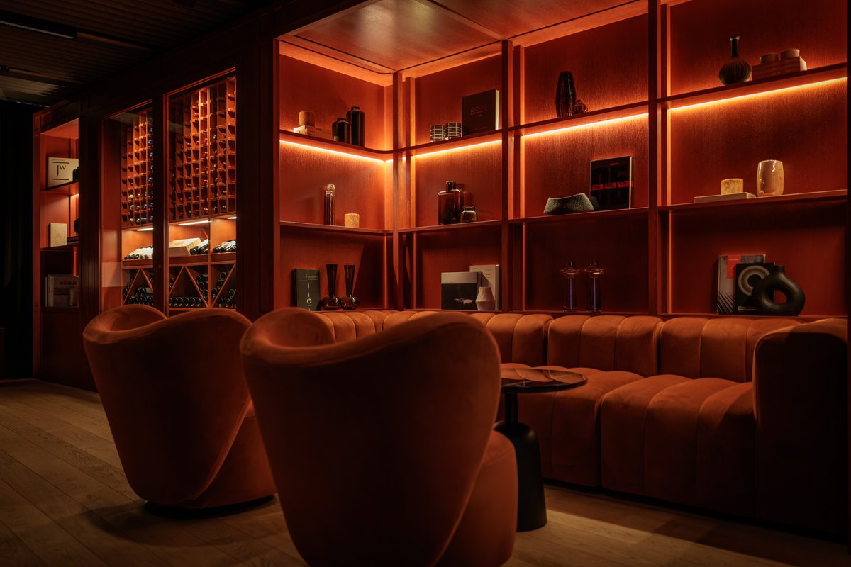 Myle Restaurant